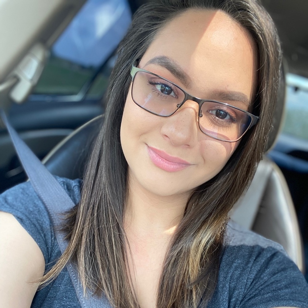 Meet your Posher, Christina